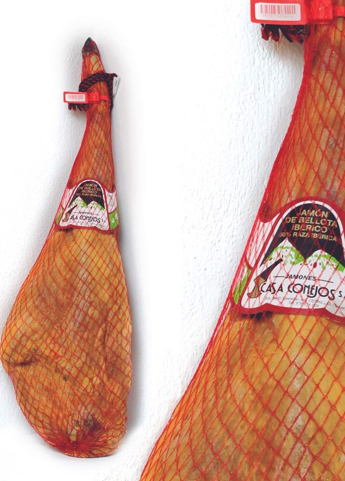 Jamones de Teruel • Casa Conejos • Jamón Ibérico de bellota